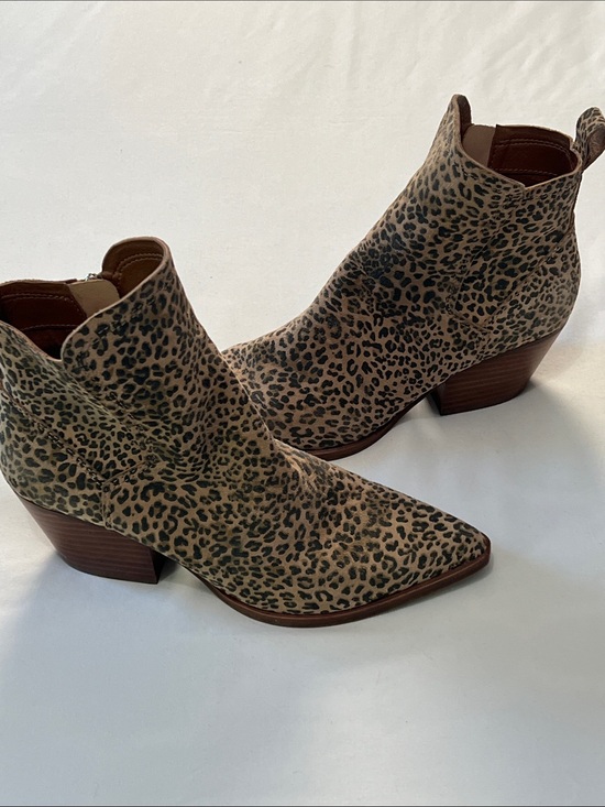Dolce Vita Shoes - Dolce Vita Serna Leopard Print Suede Ankle Booties
